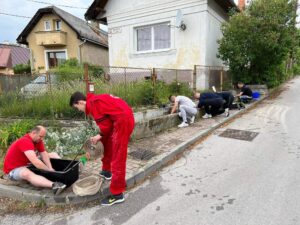 Read more about the article Čistili sme hadice a naši strojníci sa postarali o údržbu techniky